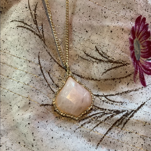 Rose Quartz Pendant Necklace - Picture 3 of 9